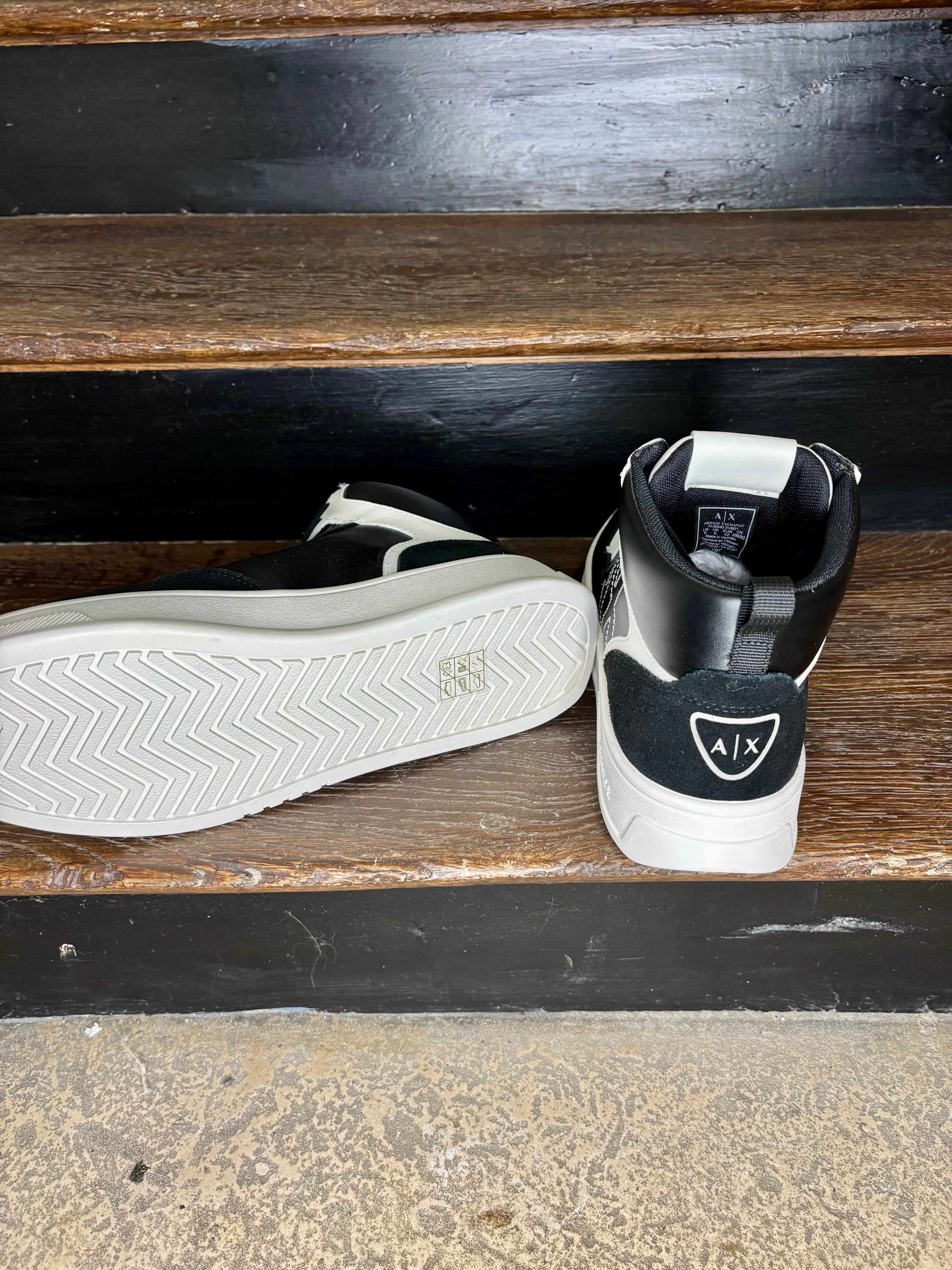 Basket montante homme Armani Exchange noire – Sneakers tendance, confort et élégance