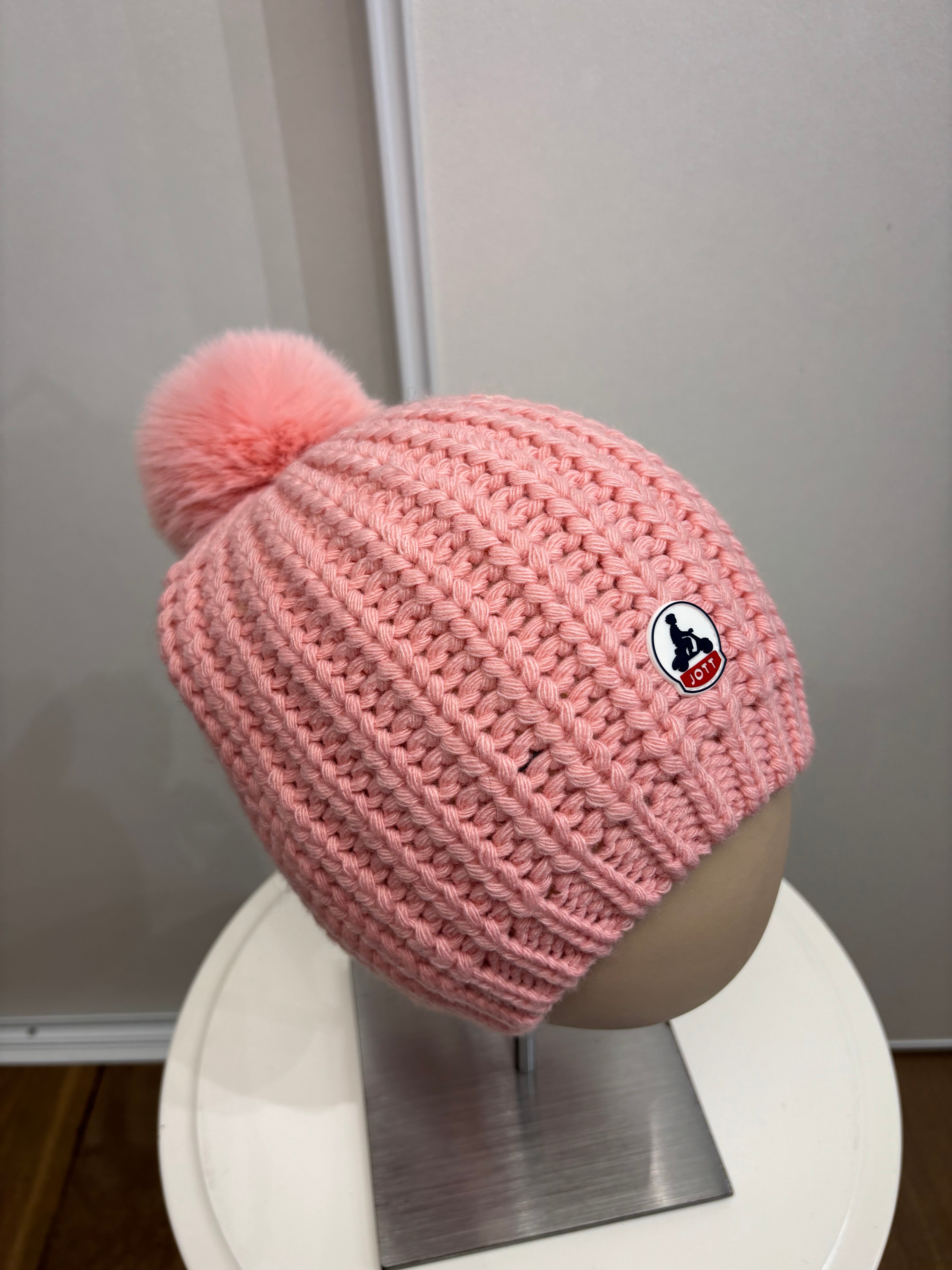 Bonnet Femme Jott Montréal Rose Pale – Accessoire Hiver Élégant et Chaud