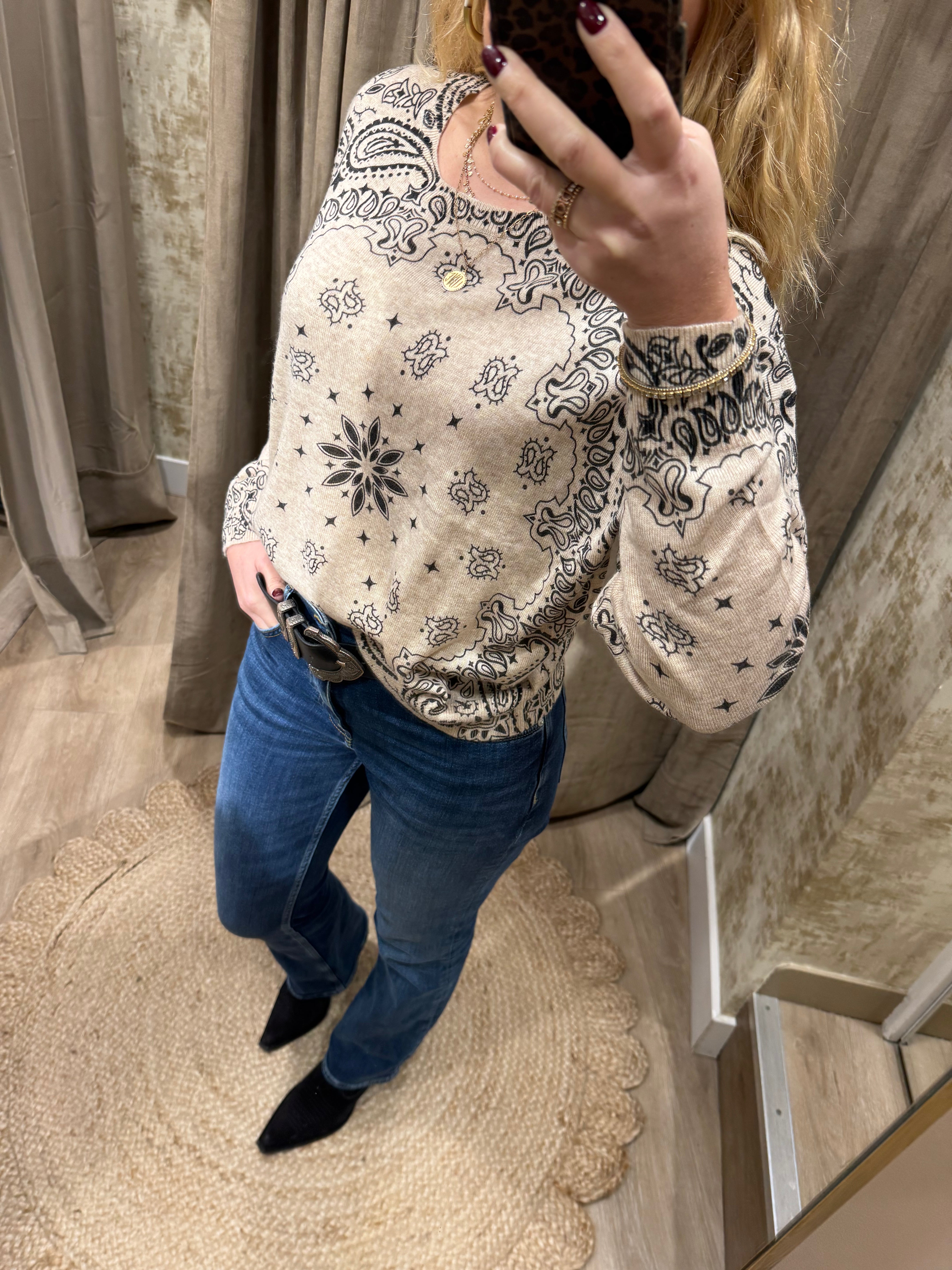Pull Adoré Paris Edmond Nougat 