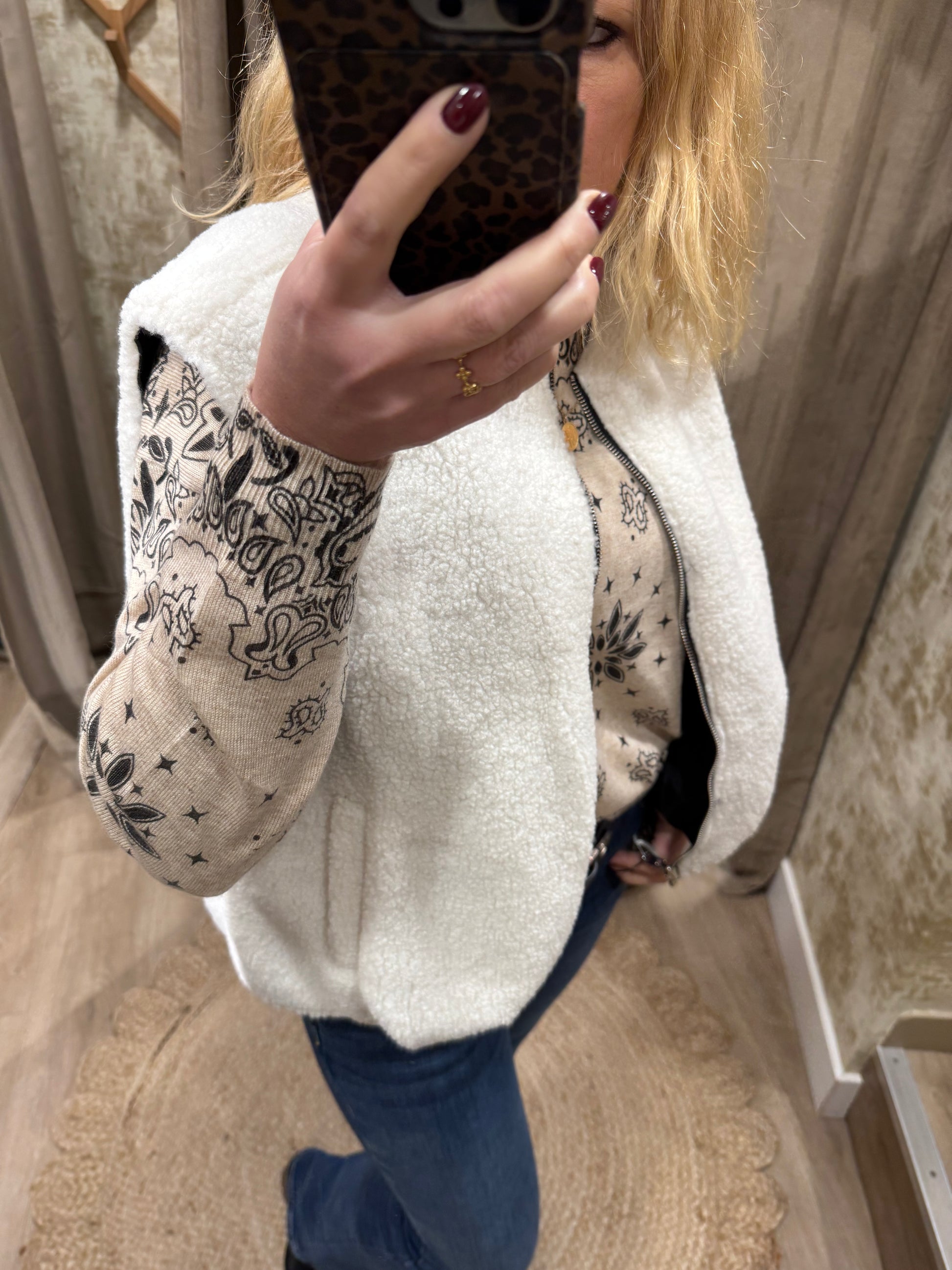 Veste Sans manches reversible TRISH Noir Adoré Paris 