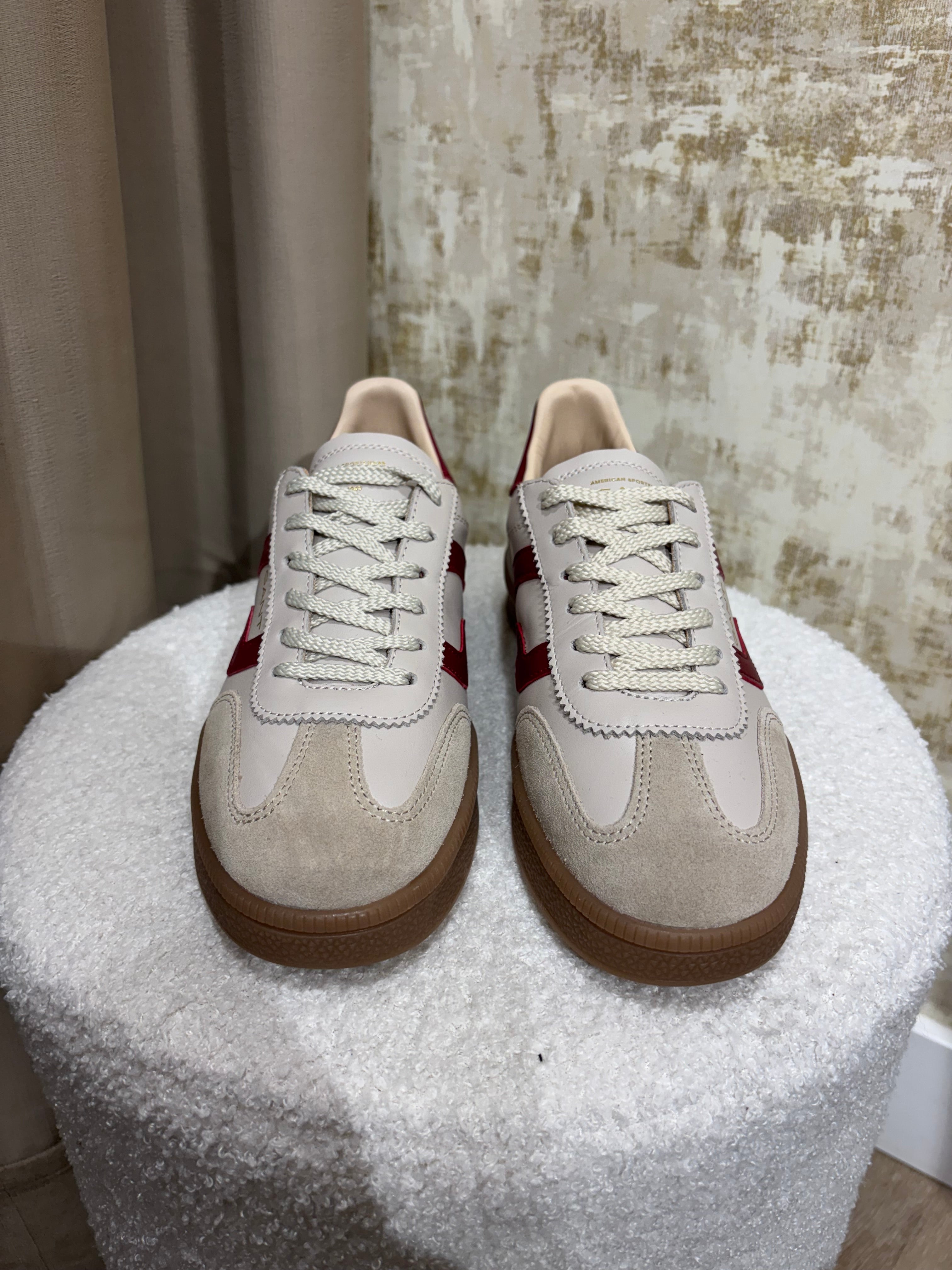 Basket Femme GANT Cuzima en Cuir  Beige et Rouge Foncé - Sneakers Mode Confortables