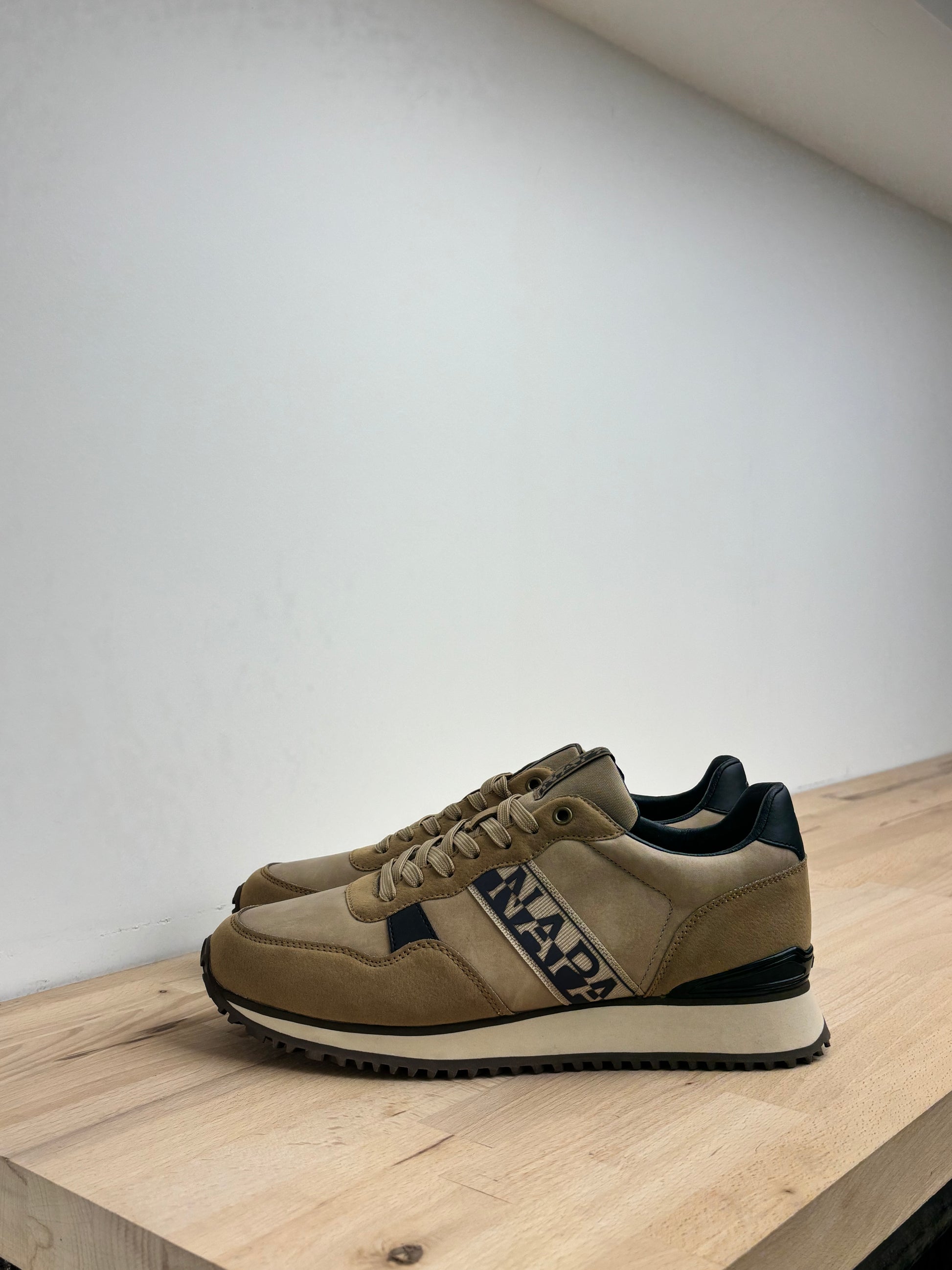 basket homme taupe 