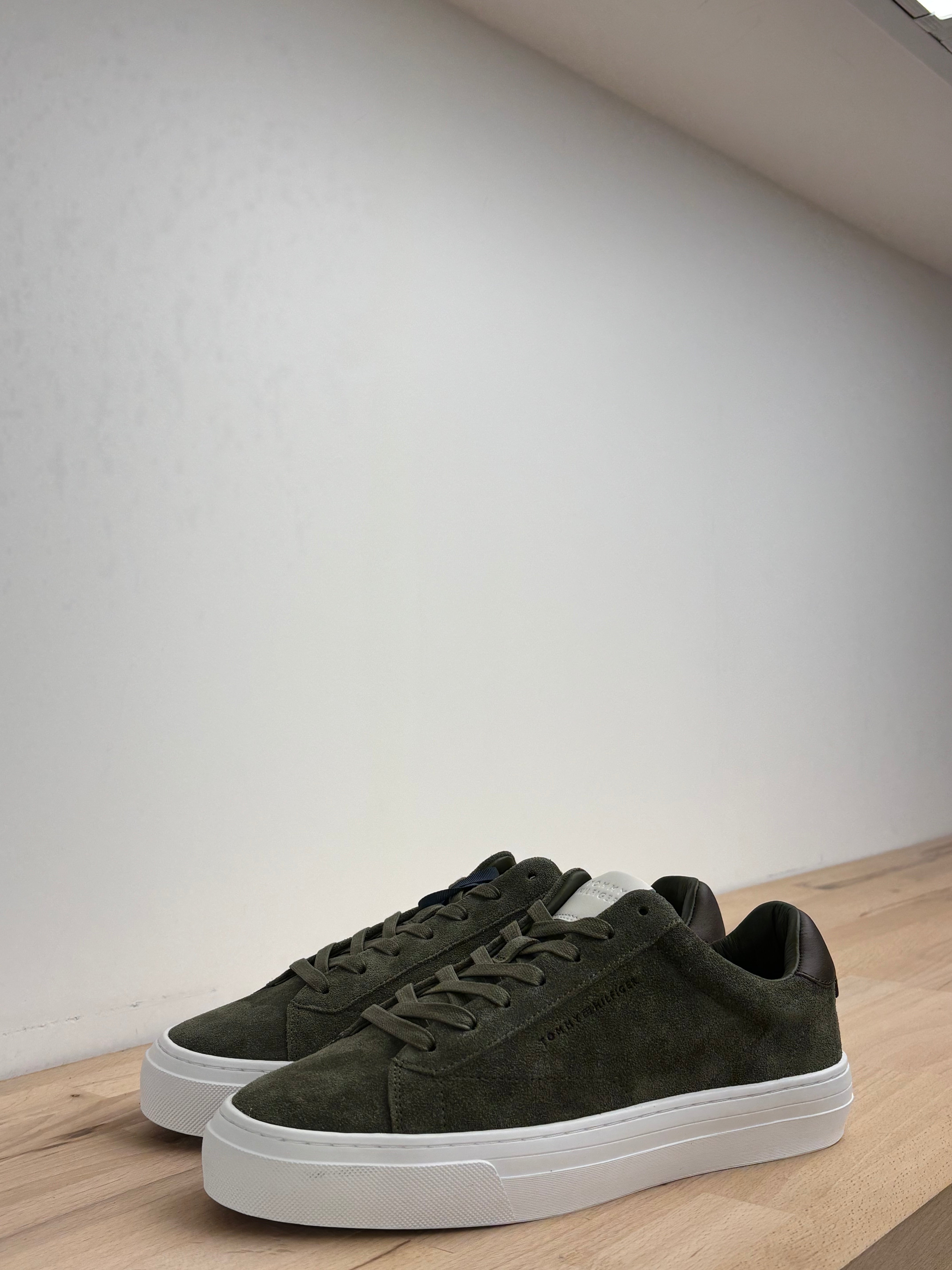 Basket PREMIUM DRESS CUPSOLE SUEDE - Tommy Hilfiger