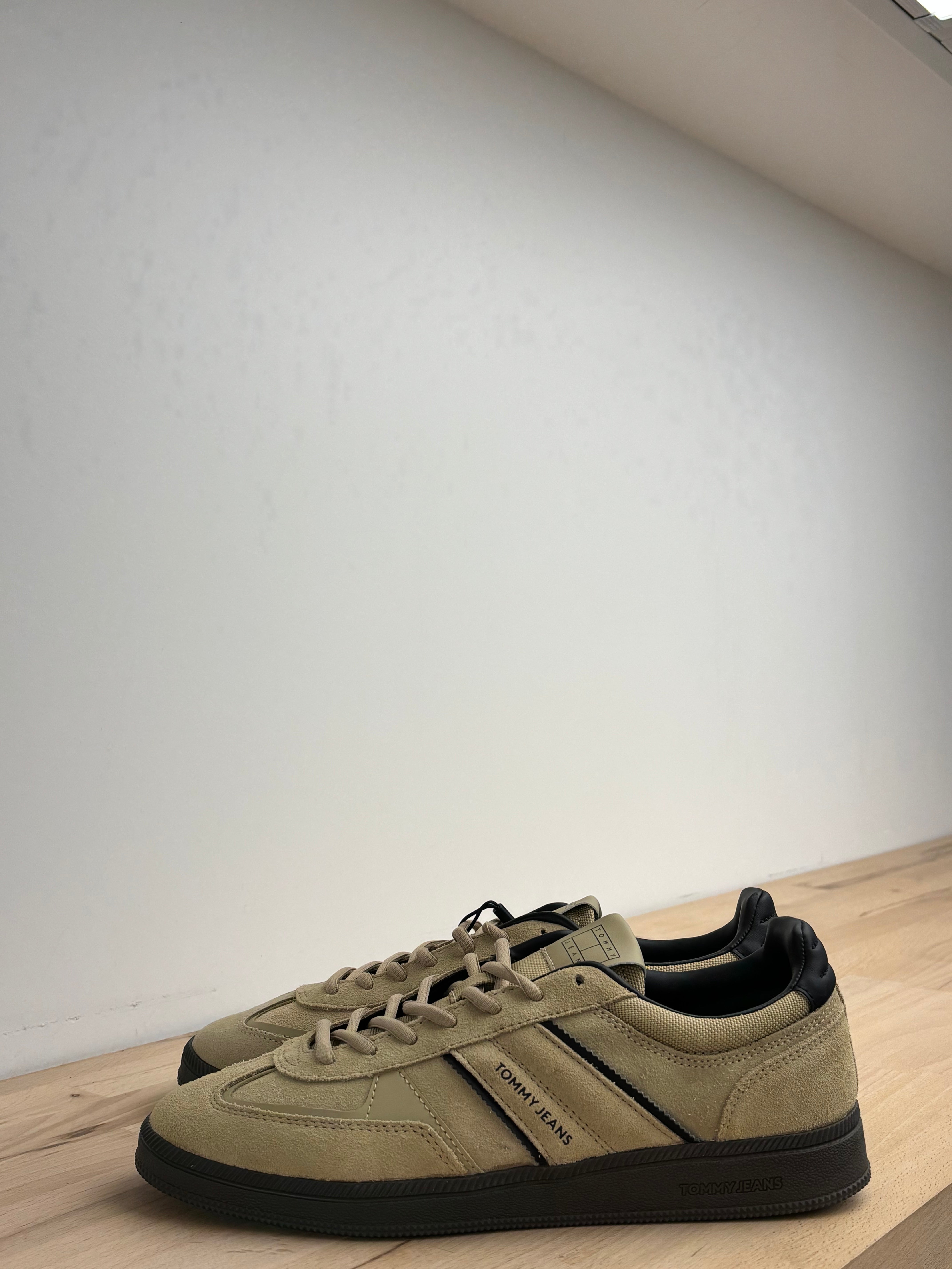 Basket THE GREENWICH EDGE SUEDE - Tommy Jeans