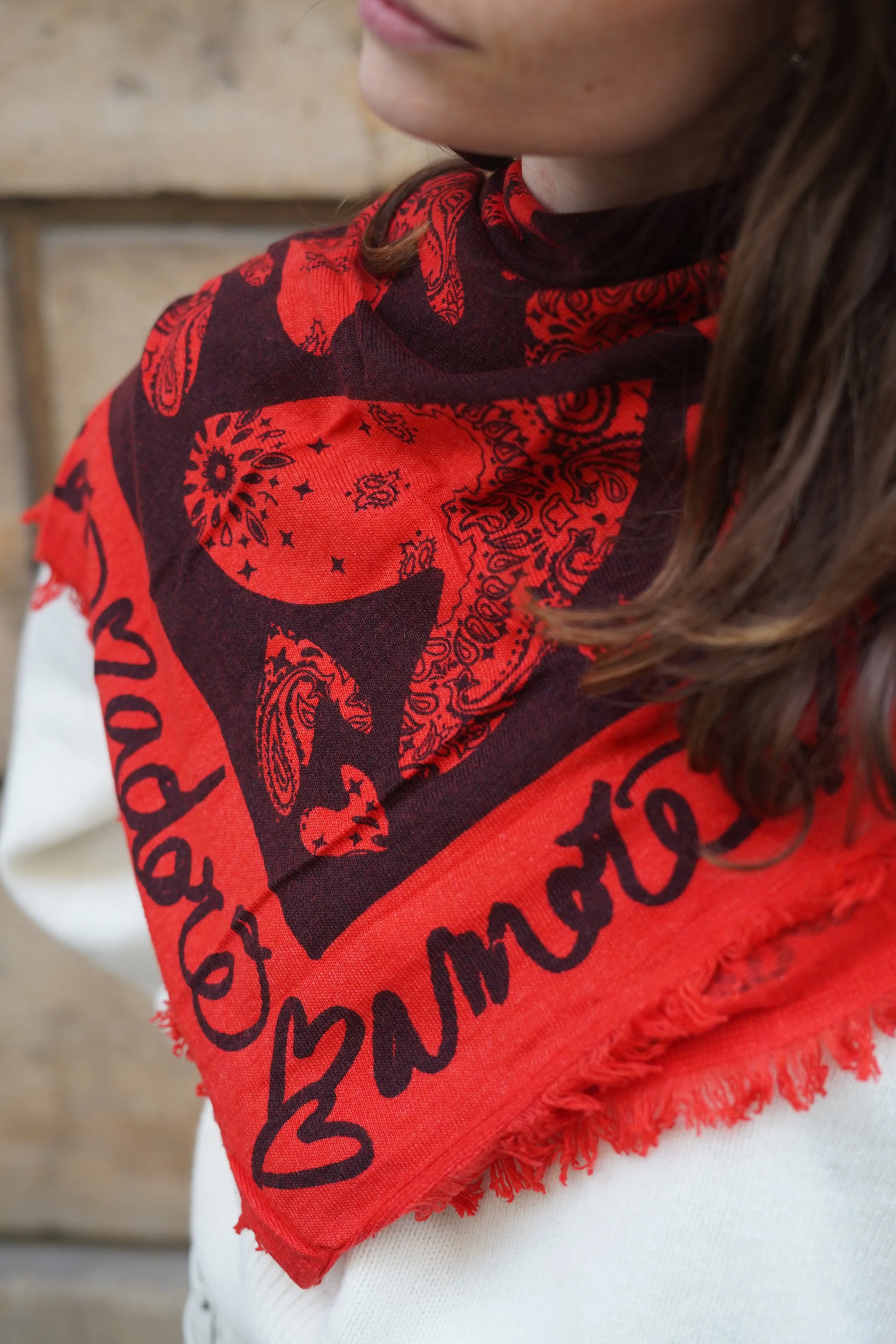 Foulard Bandana Lana Coeur Red Corail grand format Adoré Paris 
