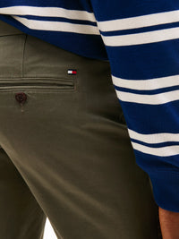 Chino Tommy Hilfiger Bleecker Slim Fit Olive Homme – Pantalon élégant urbain automne