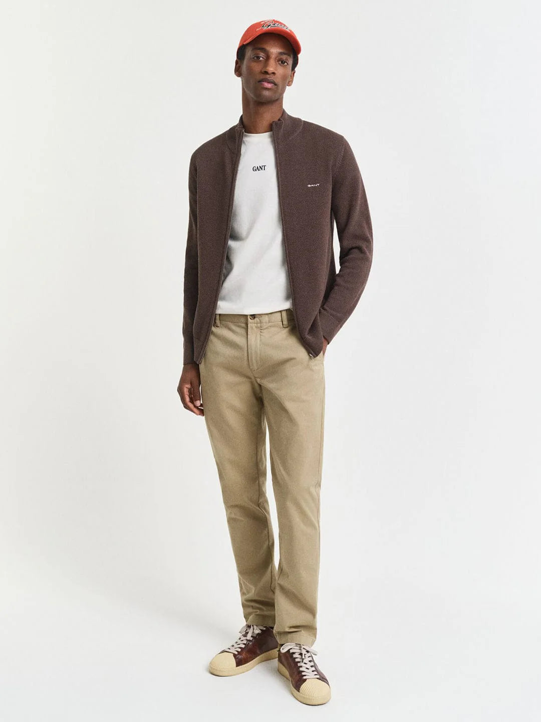 Chino beige foncé homme coupe classique en coton – GANT