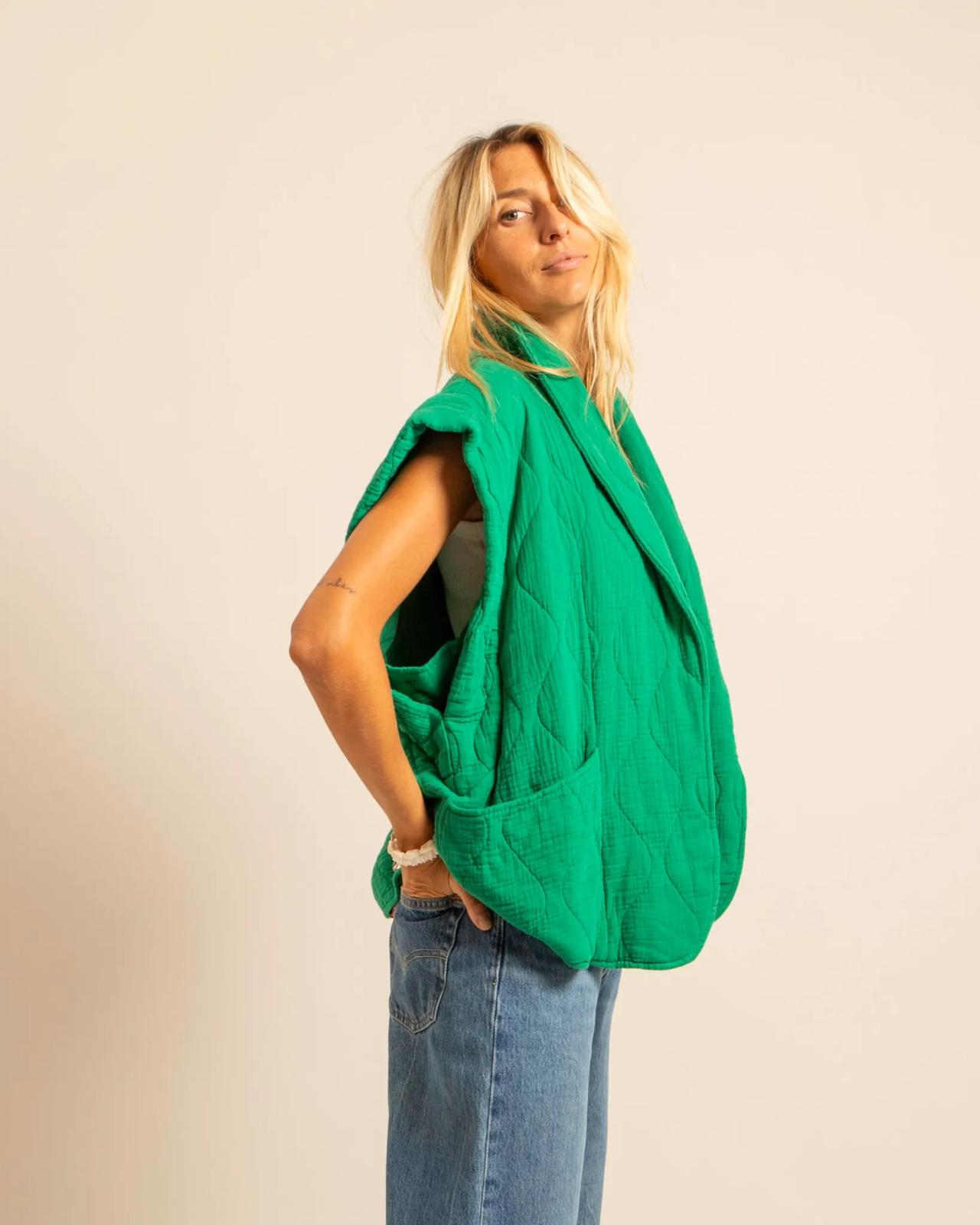 Gilet Brooklyn vert - Gilet femme Aokyanos sans manches fabrication italienne