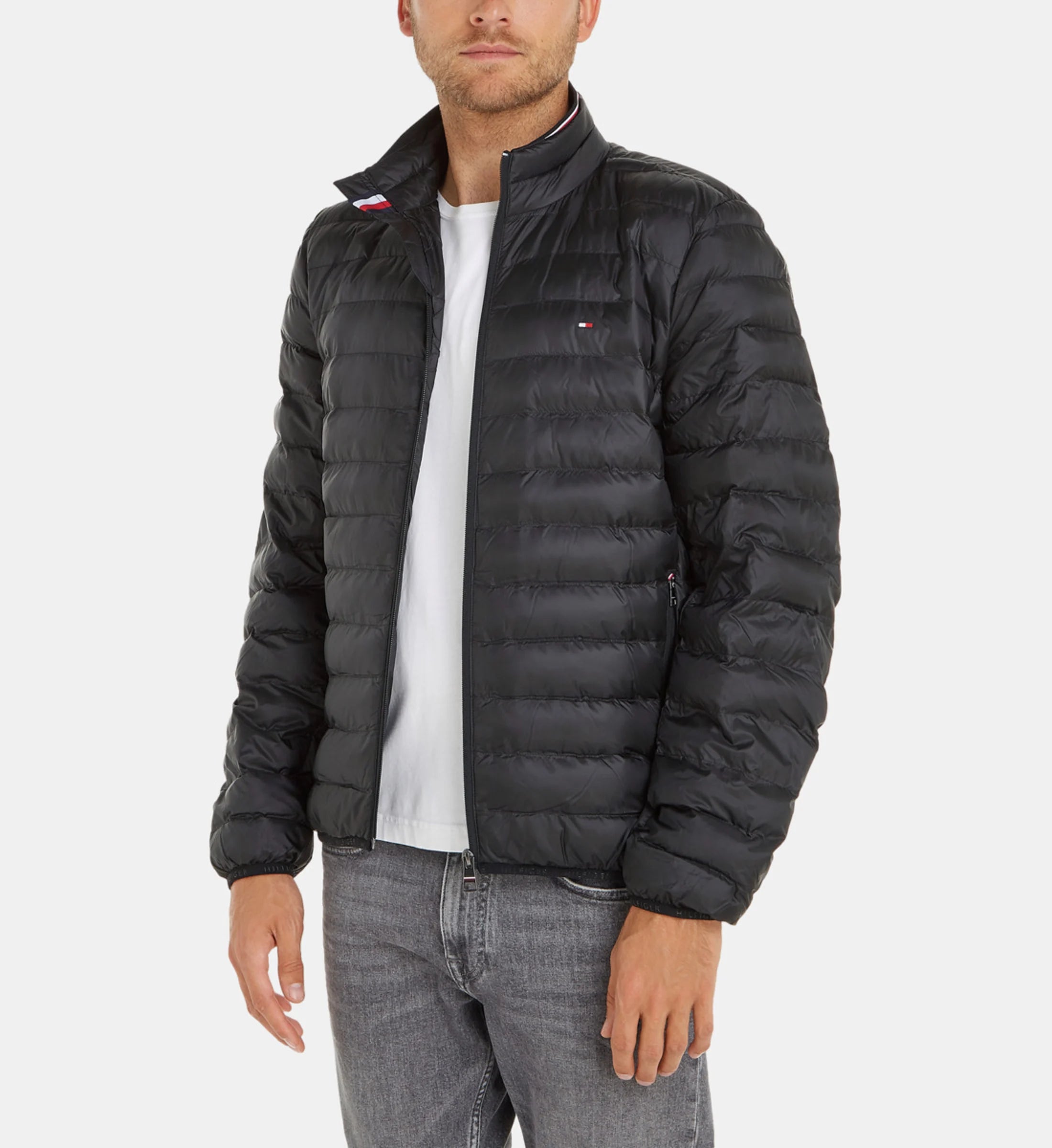 Doudoune Tommy Hilfiger Homme Noir  – Capuche, Légère & Chaude, Hiver Urbain