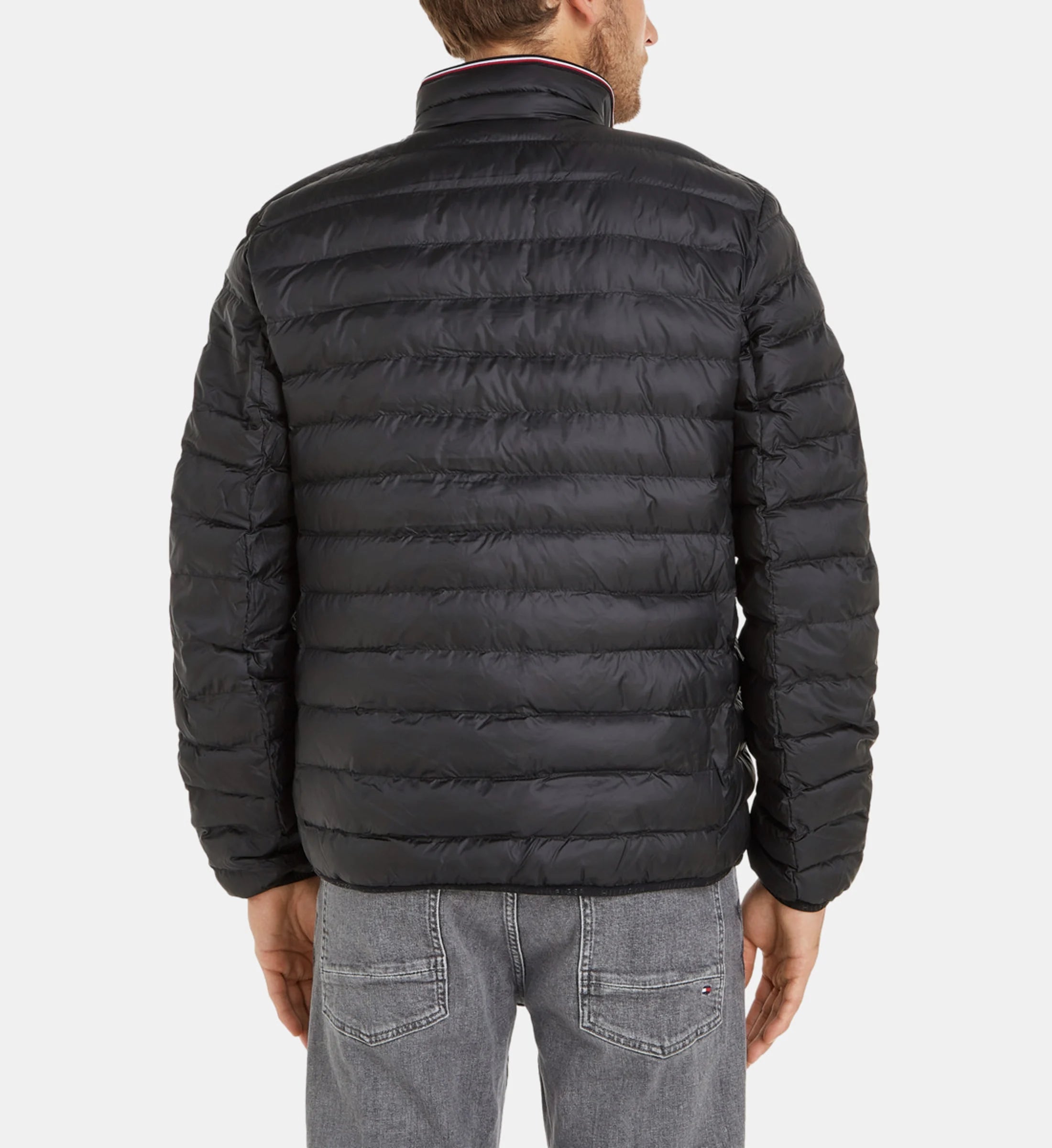 Doudoune Tommy Hilfiger Homme Noir  – Capuche, Légère & Chaude, Hiver Urbain