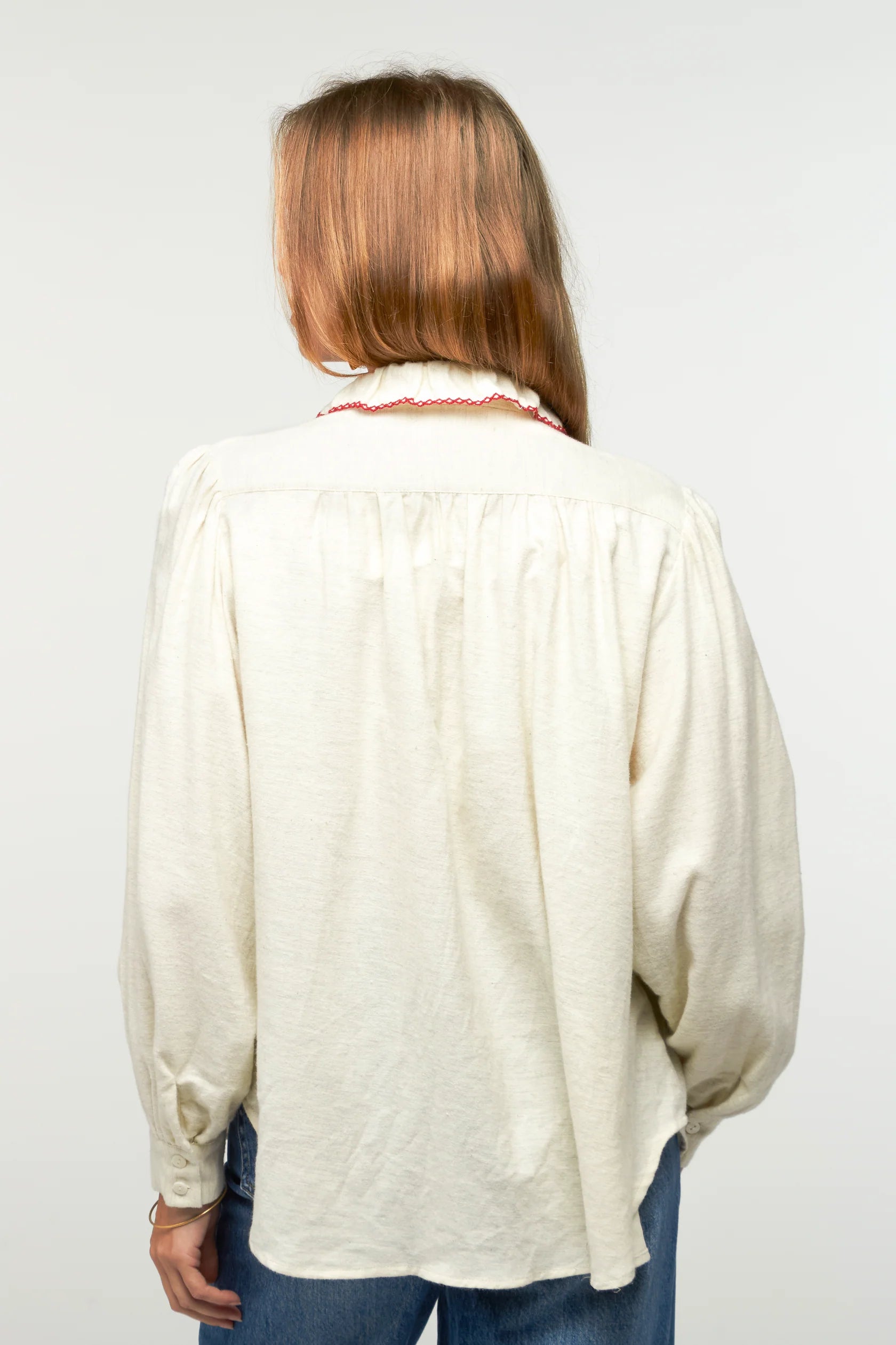 Chemise Alya femme à volants écru chiné ou denim style bohème chic – Adoré Paris