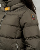 Doudoune Jinny Parajumpers Femme Vert Olive – Puffer Jacket Grand Froid Imperméable et Confortable