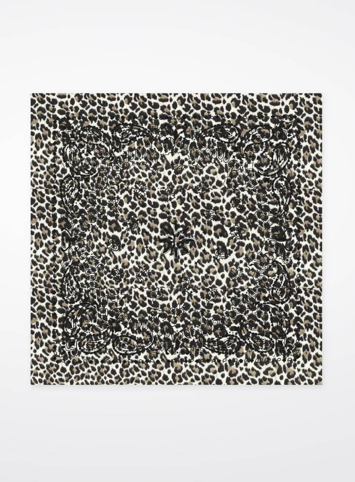 Écharpe Carré Léopard en Coton – Adoré Paris | Foulard Femme Élégant Automne