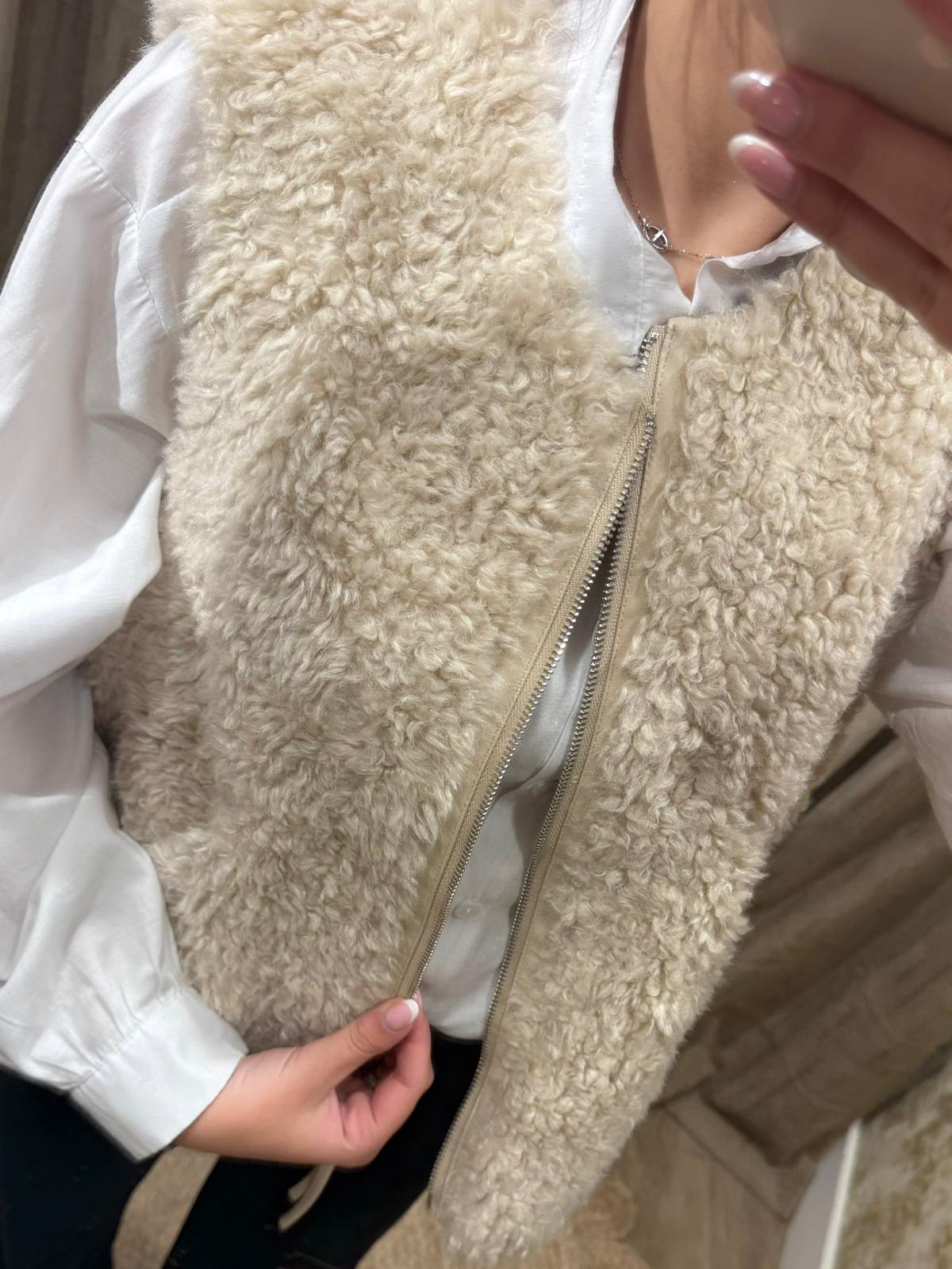 Gilet Sans Manche Ludmila Femme Beige | Adoré Paris | Doux, Confortable & Tendance - Urban Chic