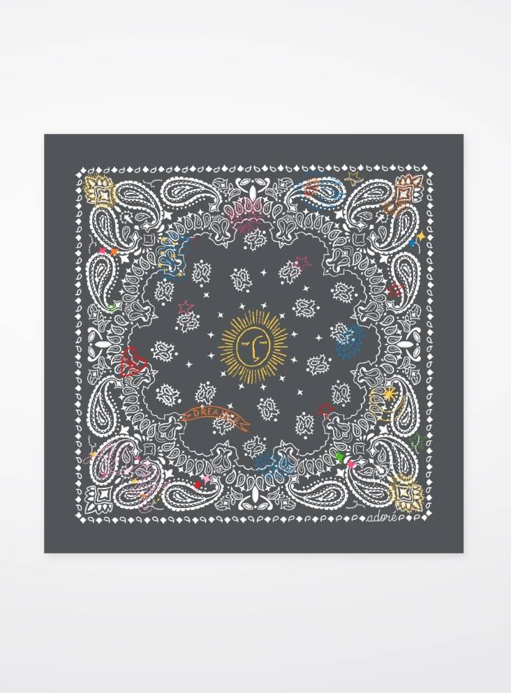 Écharpe Carré rêveuse grise en Coton – Adoré Paris | Foulard Femme Élégant Automne