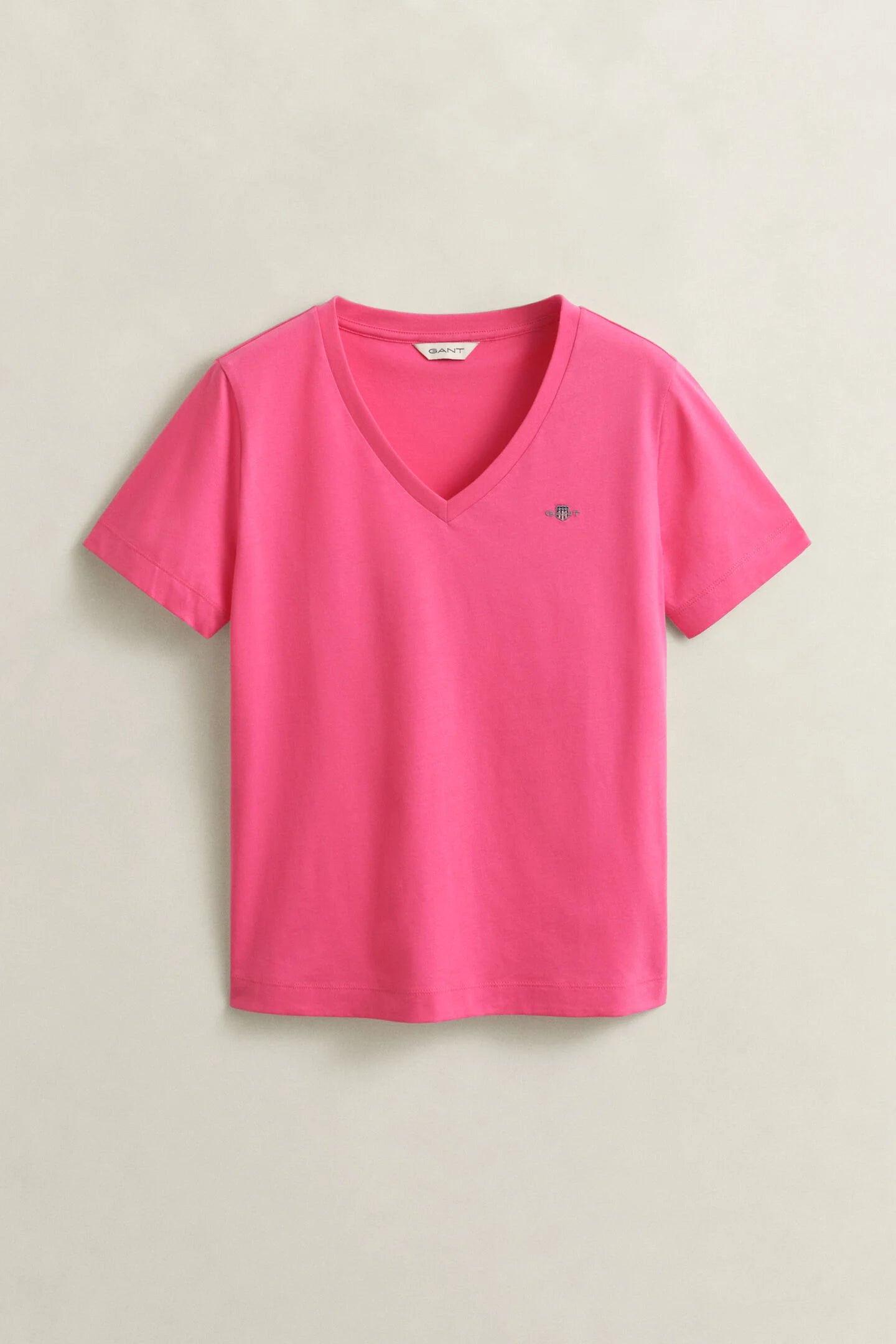 T-shirt col V Shield en coton - Coupe féminine et confort premium – Gant