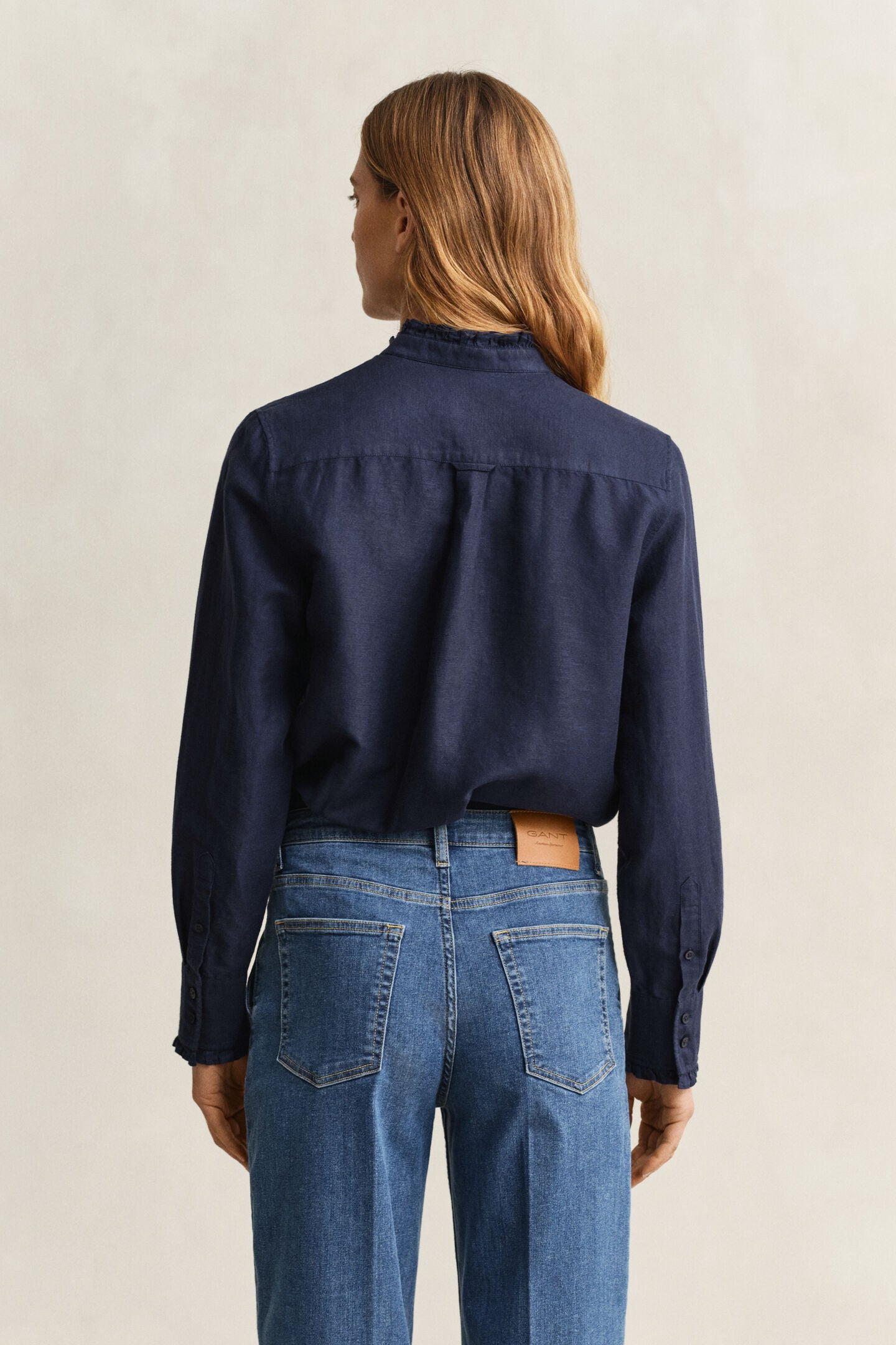 Chemisier à volants en lin mélangé femme élégant et léger – Gant